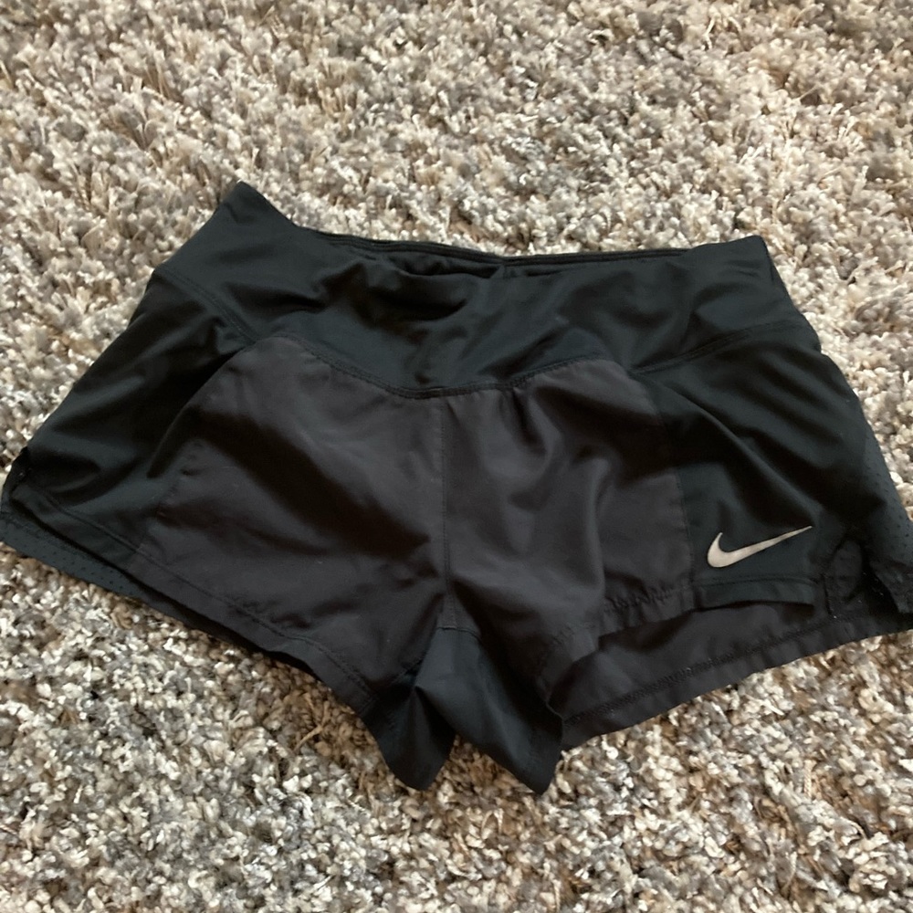 Super cute Nike sport shorts black